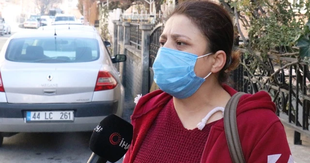 Gözyaşları içinde kayıp kızını arıyor