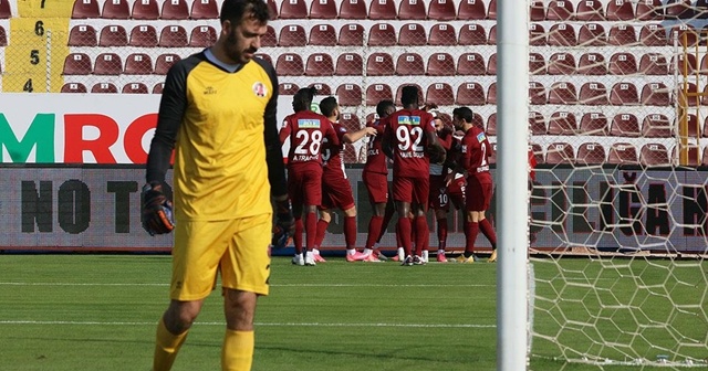 Hatayspor 3 puanı 3 golle aldı