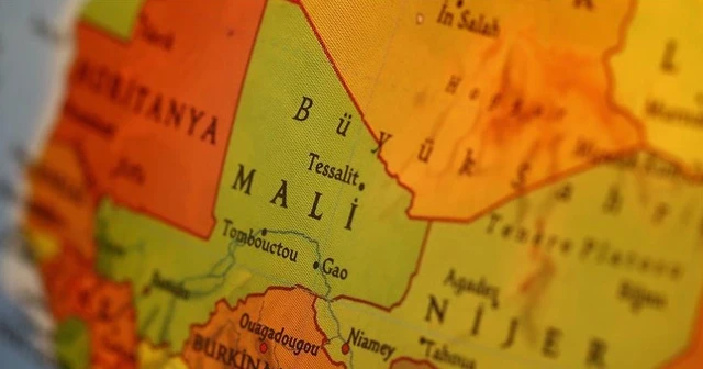 Mali muhalefet lideri Covid-19'dan öldü