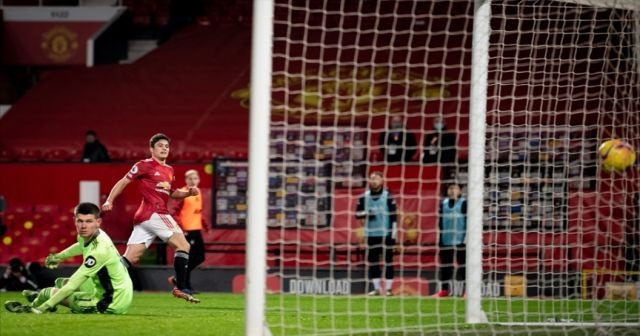 Manchester United, Leeds United'ı 6 golle geçti