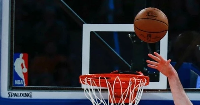 NBA'de Nets Celtics deplasmanından galip ayrıldı