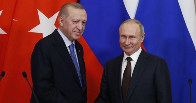 Rusya Devlet Başkanı Putin’den Cumhurbaşkanı Erdoğan’a yılbaşı tebriği