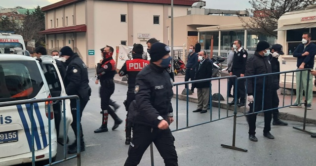 Şişli’de polis merkezi önünde silahlı kavga: 3 yaralı, 6 gözaltı