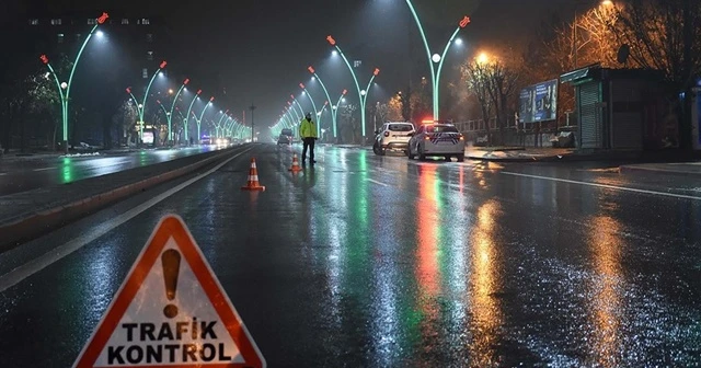 Sokağa çıkma kısıtlaması başladı