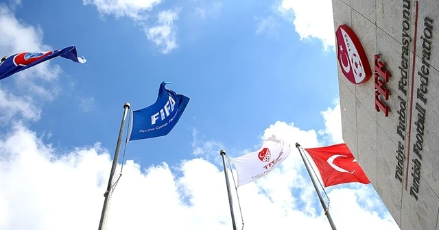Süper Lig'den 2 kulüp PFDK'ye sevk edildi