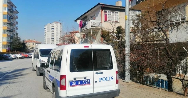 67 yaşındaki adam evinde ölü olarak bulundu