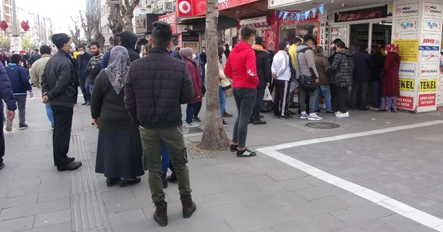 80 saatlik kısıtlamanın ardından korona virüs yok sayıldı