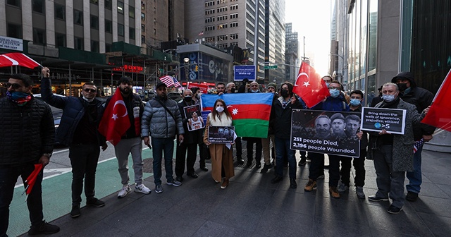 ABD'li Türklerden FETÖ'cü Enes Kanter için Wall Street Journal'a protesto