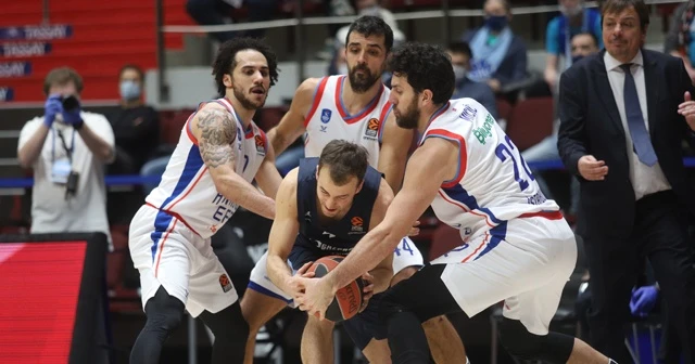 Anadolu Efes'in serisi sona erdi