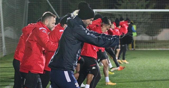 Antalyaspor, Konyaspor maçına 6 eksikle hazırlanıyor