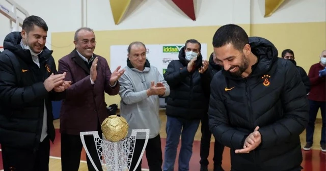 Arda Turan&#039;ın doğum günü kutlandı