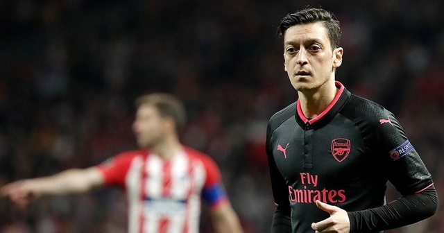 Arteta: Özil&#039;in geleceği konusundaki karar netleşecek