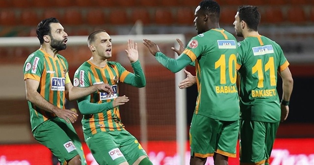 Aytemiz Alanyaspor çeyrek finalde