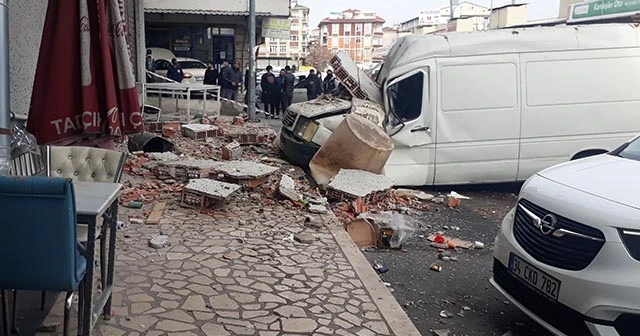 Bahçelievler Kocasinan sanayi sitesinde patlama!