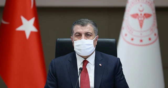 Bakan Koca telefonuna gelen mesajı paylaştı
