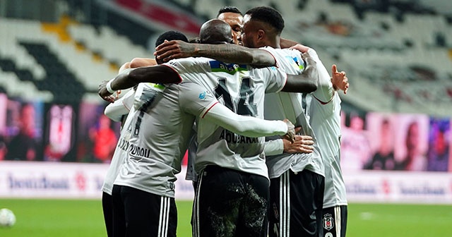 Beşiktaş&#039;a arkadaşlıkla gelen liderlik