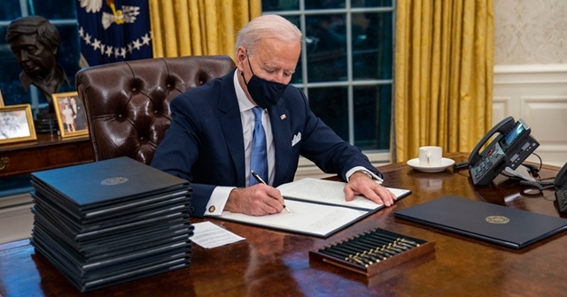 Biden iklim değişikliğiyle ilgili 3 karar imzaladı