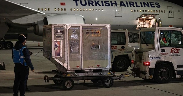 Çin'den getirilen ikinci parti aşılama sürecini hızlandıracak
