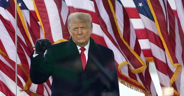 Demokratların liderinden "Trump görevden alınsın" çağrısı