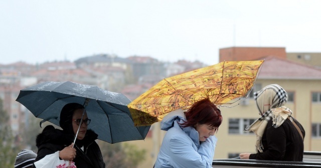 Doğu Akdeniz için yağmur ve fırtına uyarısı