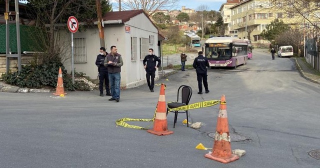 Durakta otobüs beklerken kurşun yağmuruna tutuldu