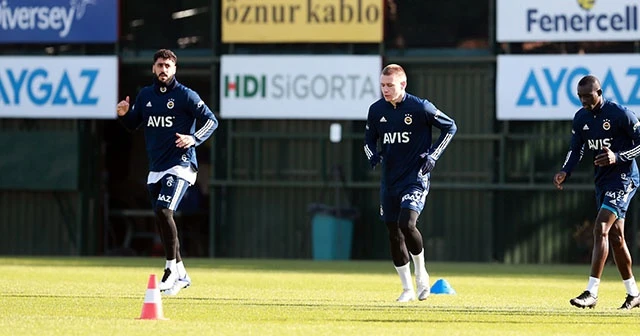 Fenerbahçe'de Serdar ve Sinan takımdan ayrı çalıştı