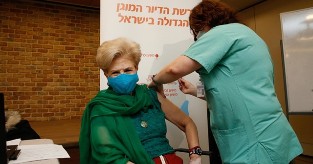 İsrail&#039;de nüfusun yüzde 10&#039;dan fazlasına aşı yapıldı