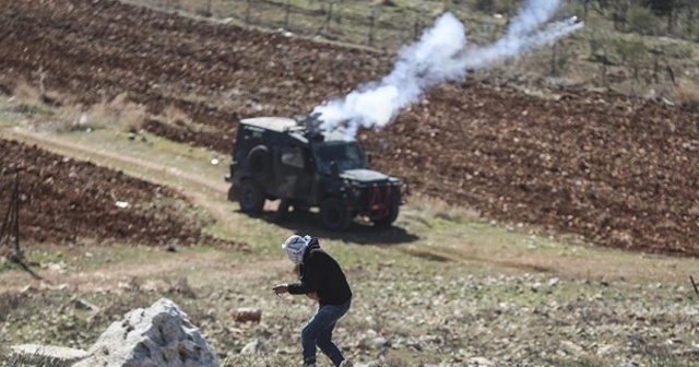 İsrail güçleri Batı Şeria&#039;da 5 Filistinliyi yaraladı