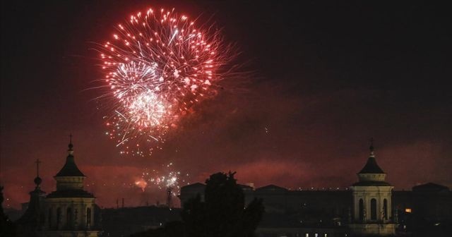 İtalya&#039;da ateşlenen havai fişekleri 1 çocuğun ölümüne neden oldu