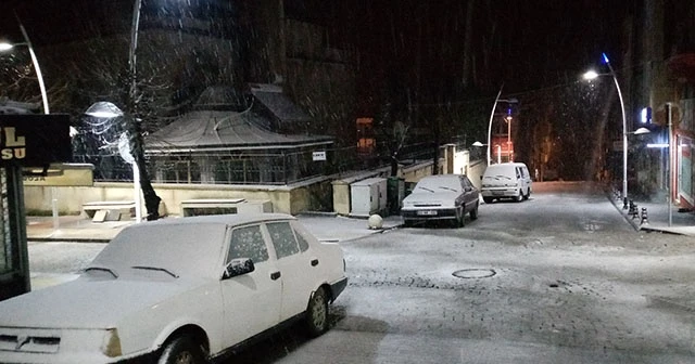 Kar İstanbul’un kapısına dayandı