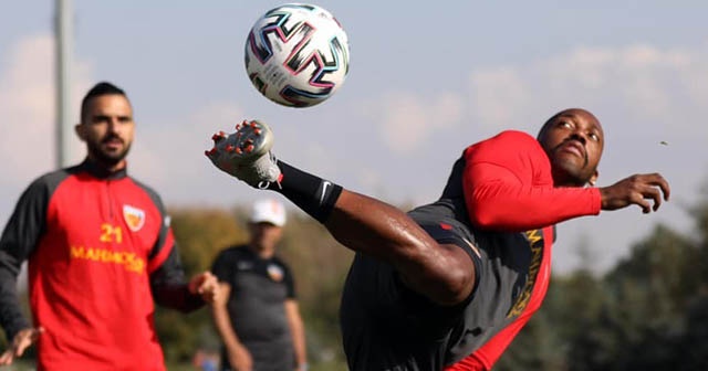 Kayserispor&#039;da Fernandes kadroda