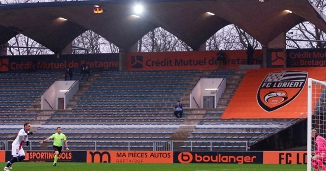 Ligue 1'in zirvesindeki PSG 7 maç sonra yenildi