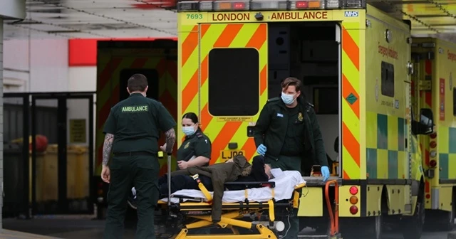 Londra'da Kovid-19 nedeniyle 'acil durum' ilan edildi