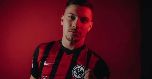 Luka Jovic, Eintracht Frankfurt&#039;a döndü