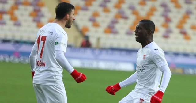 Max Gradel 5. golünü attı