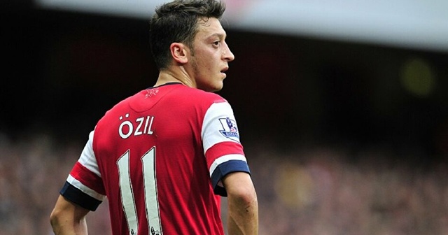 Mesut Özil&#039;den &#039;67&#039; paylaşımı