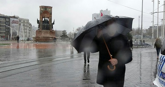 Meteoroloji'den İstanbul'a kuvvetli yağış uyarısı!