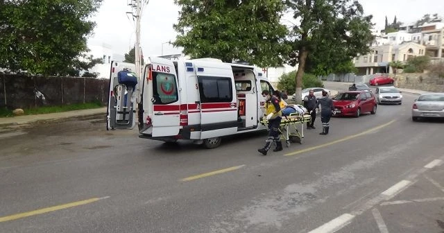 Motosikletle virajı alamadı, hastanelik oldu