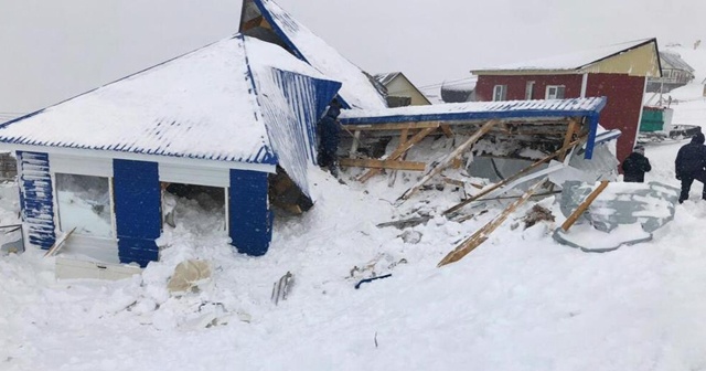 Rusya&#039;da çığ felaketi: 1 ölü, 12 kayıp