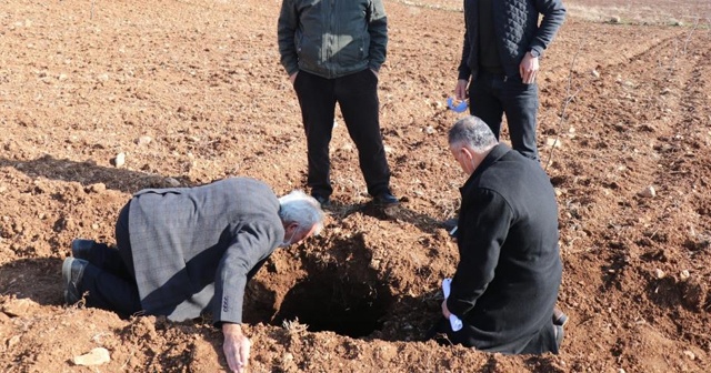 Şanlıurfa’da depremler sonrası oluşan obruk korkuttu