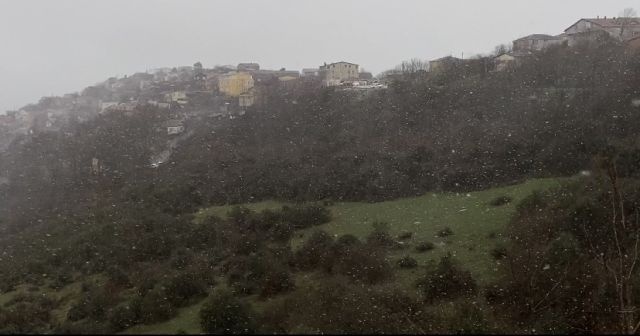 Sarıyer’de kar yağışı aralıklarla etkili oluyor