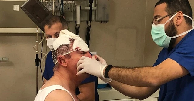 Selçuk Özdağ'a saldırı
