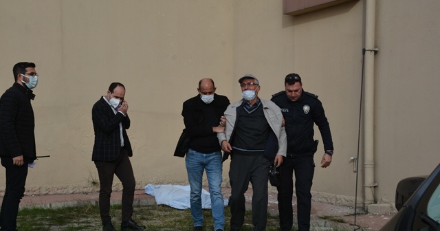 Sinop’ta 8. kattan düşen emekli öğretmen öldü