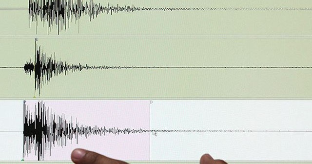 Suriye'de art arda 4.4 ve 5.2'lik deprem