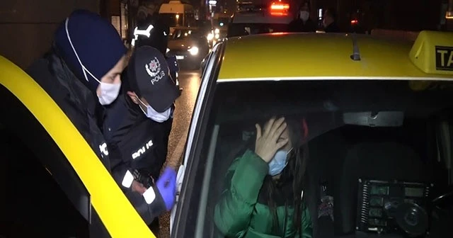Takside alkol alırken yakalandı, inmemek için direndi