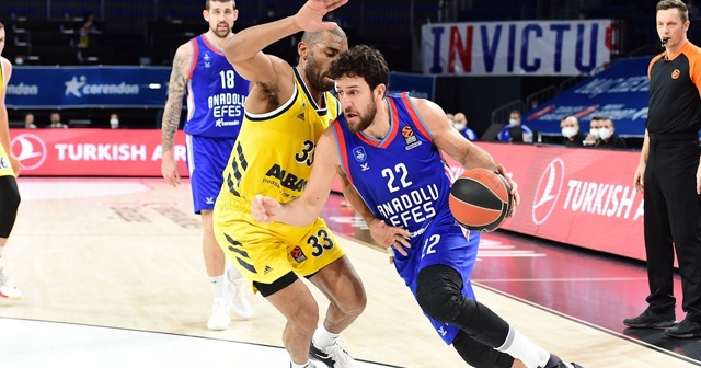 THY Euroleague: Anadolu Efes: 84 - ALBA Berlin: 76