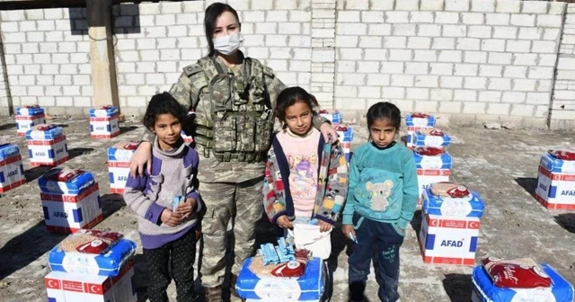 TSK'dan Rasulaynlı ihtiyaç sahiplerine gıda yardımı