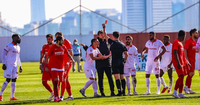 Ümraniyespor-Samsunspor maçında fair-play örneği
