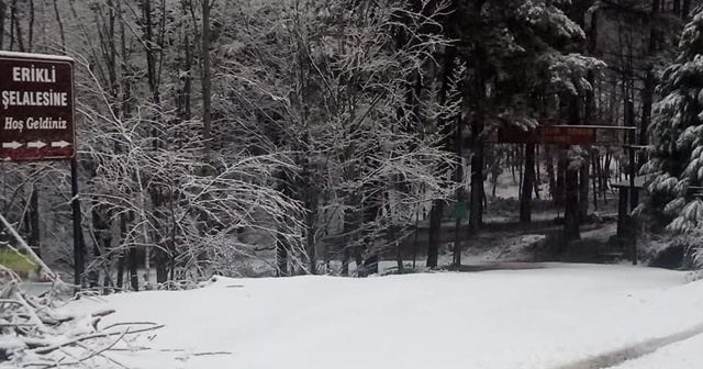 Yalova&#039;ya yılın ilk karı düştü