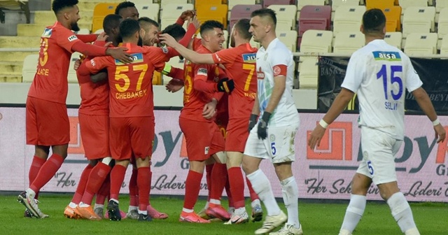 Yeni Malatyaspor evinde Ç. Rizespor&#039;u yendi